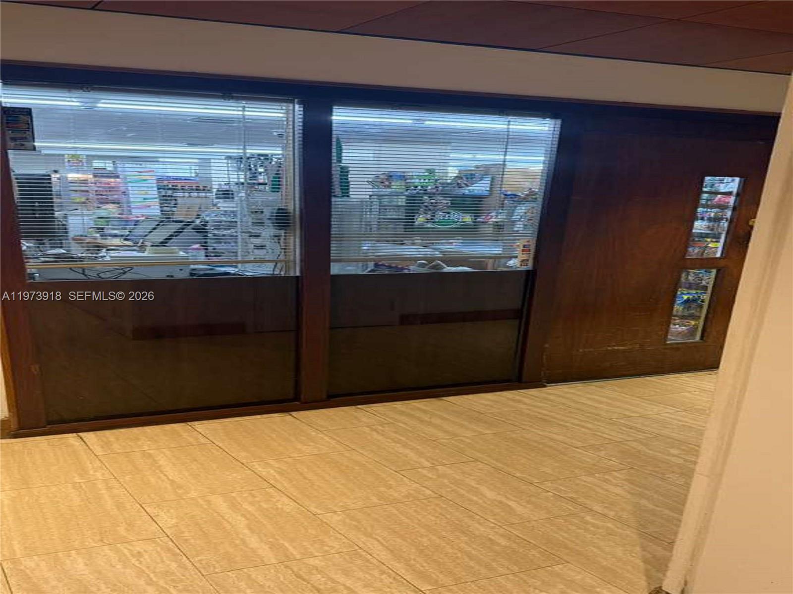 2333 Brickell Ave #1616 Miami, FL 33129