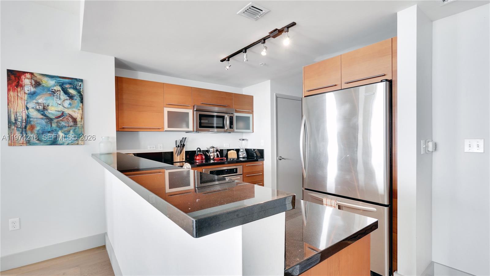 image Vizcayne North2