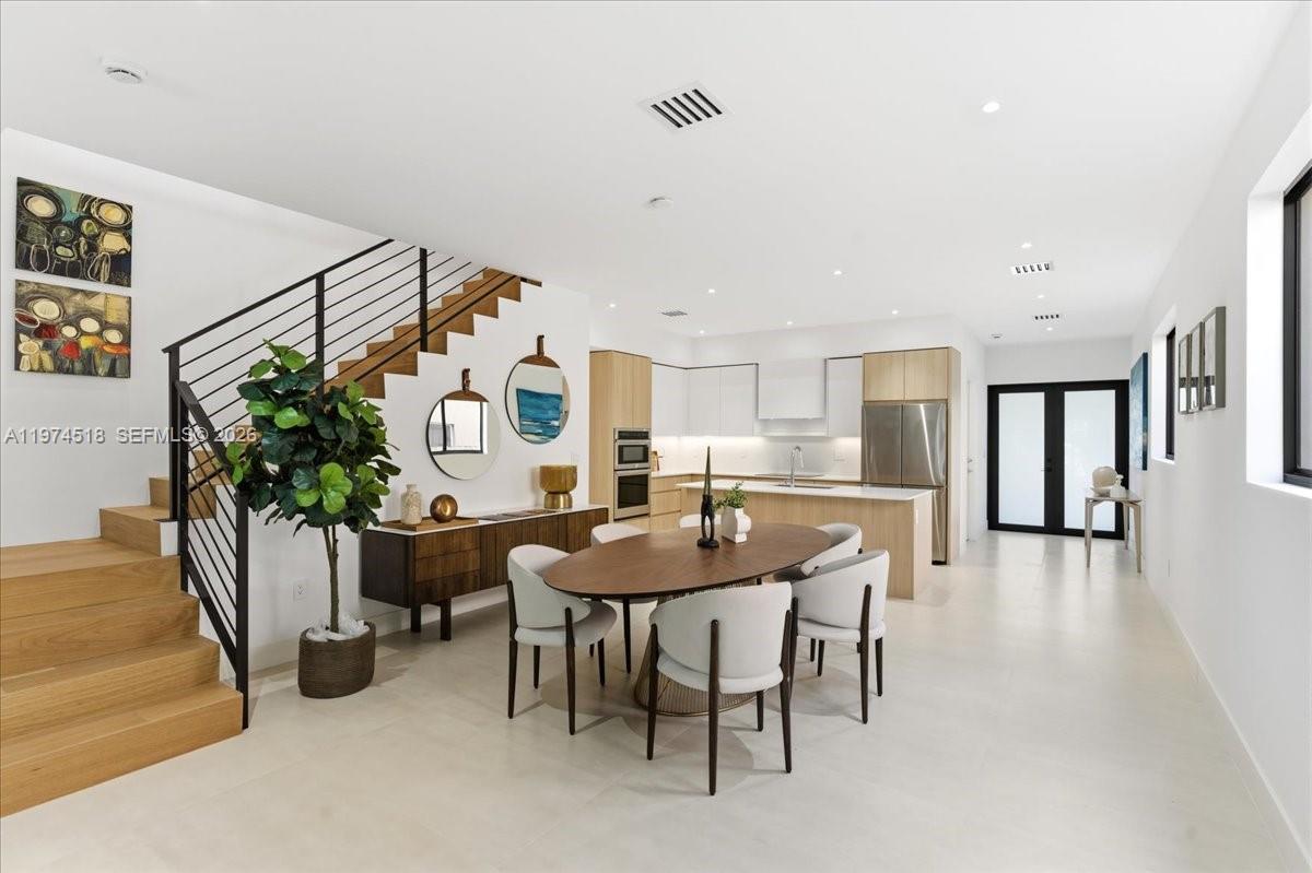 2925 SW 36th Ave Miami, FL 33133