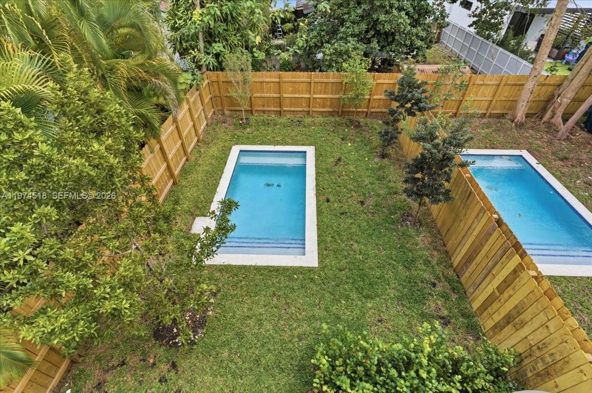 2925 SW 36th Ave Miami, FL 33133