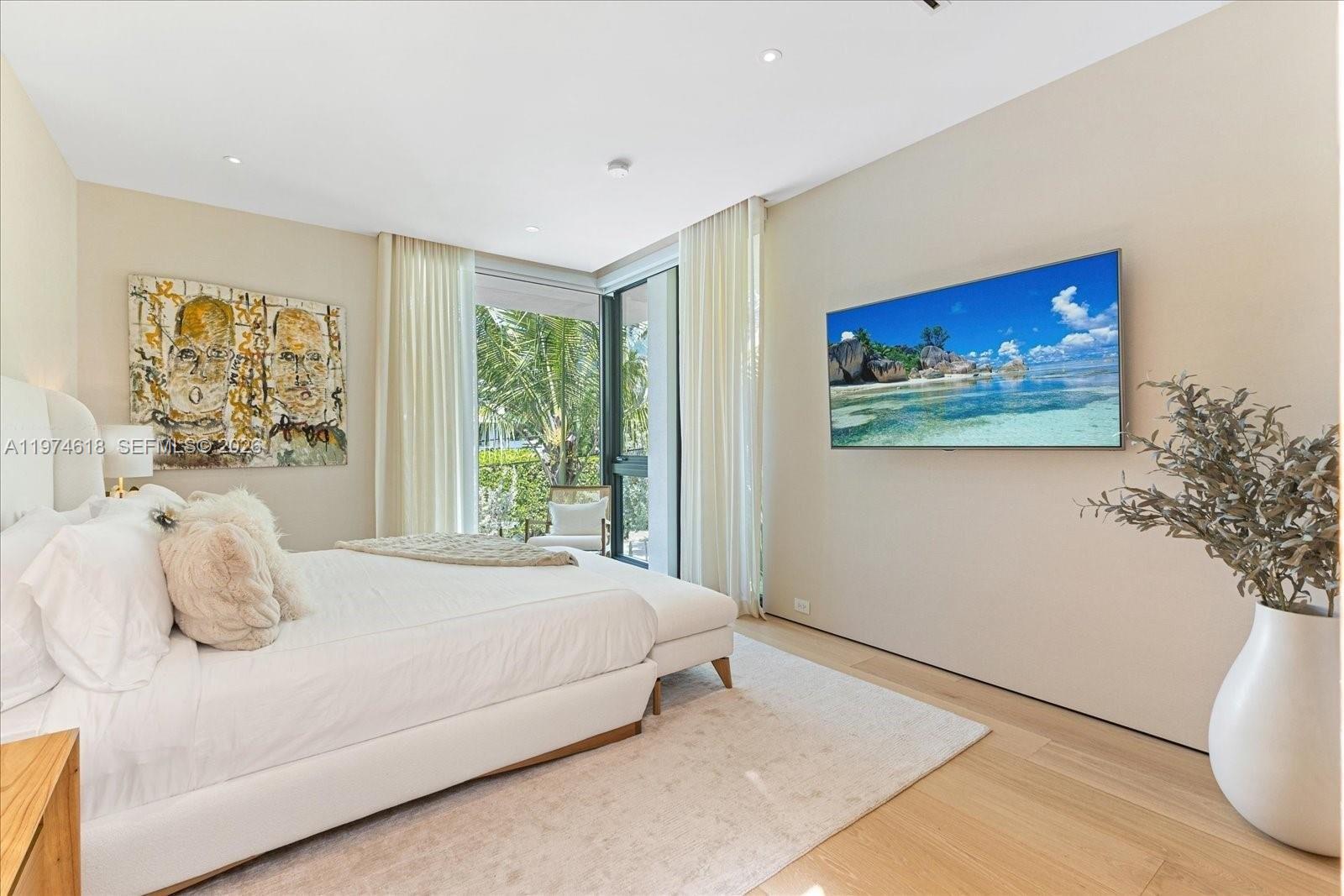 1510 W 23rd St Miami Beach, FL 33140