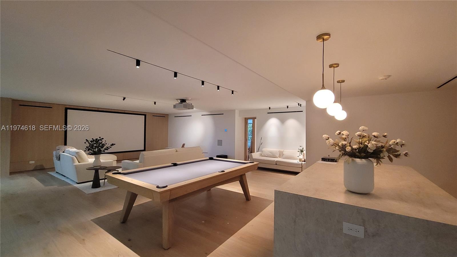 1510 W 23rd St Miami Beach, FL 33140