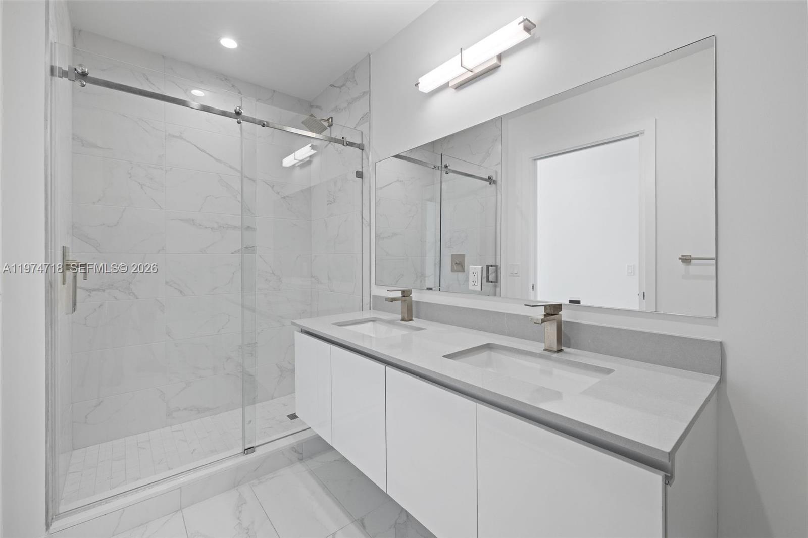 101 Diplomat Pkwy #2211 Hallandale Beach, FL 33009