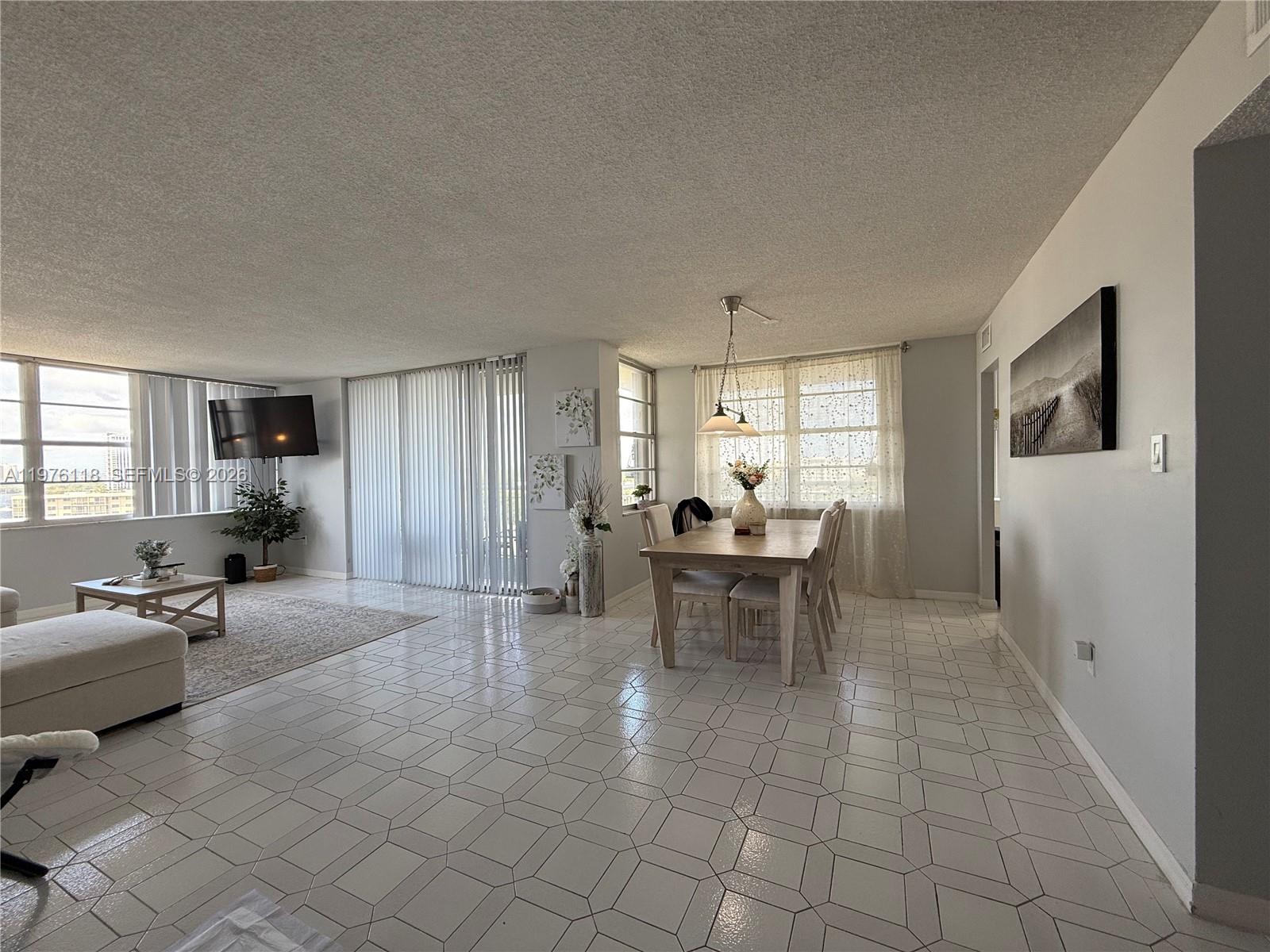 18011 Biscayne Blvd #805 Aventura, FL 33160