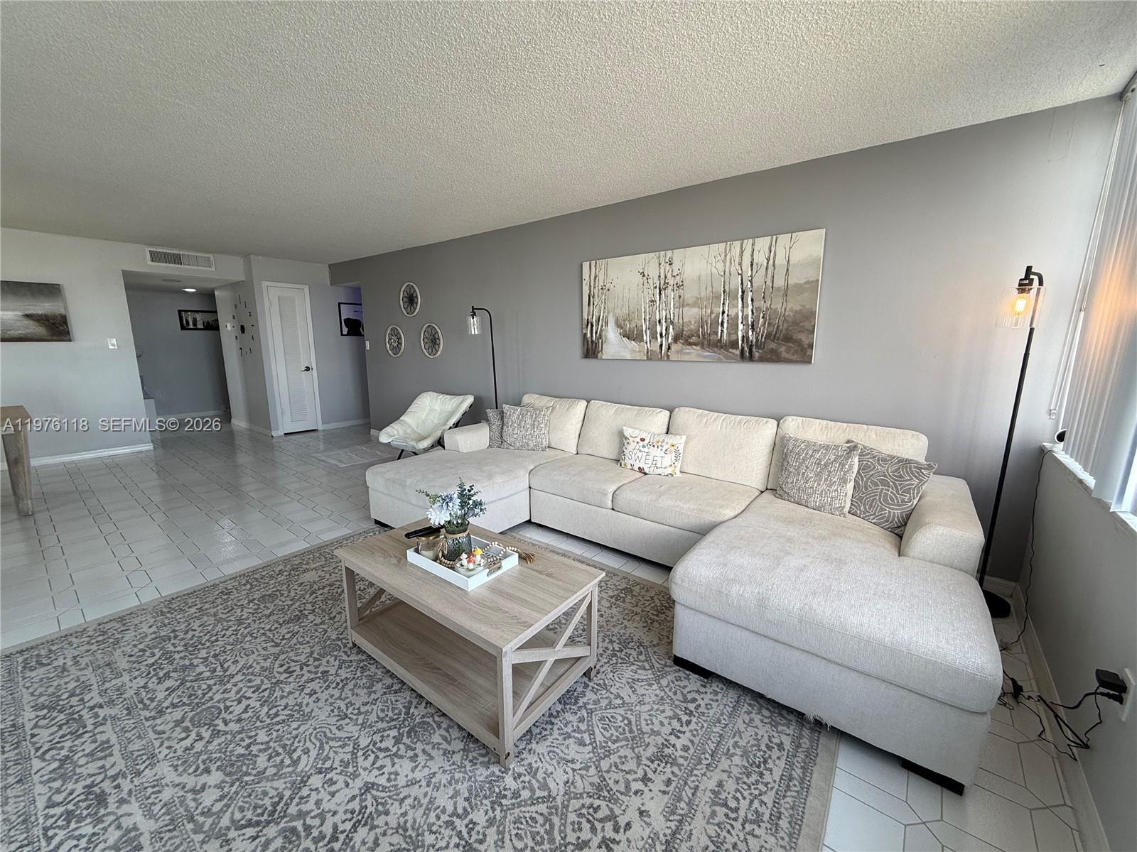 18011 Biscayne Blvd #805 Aventura, FL 33160