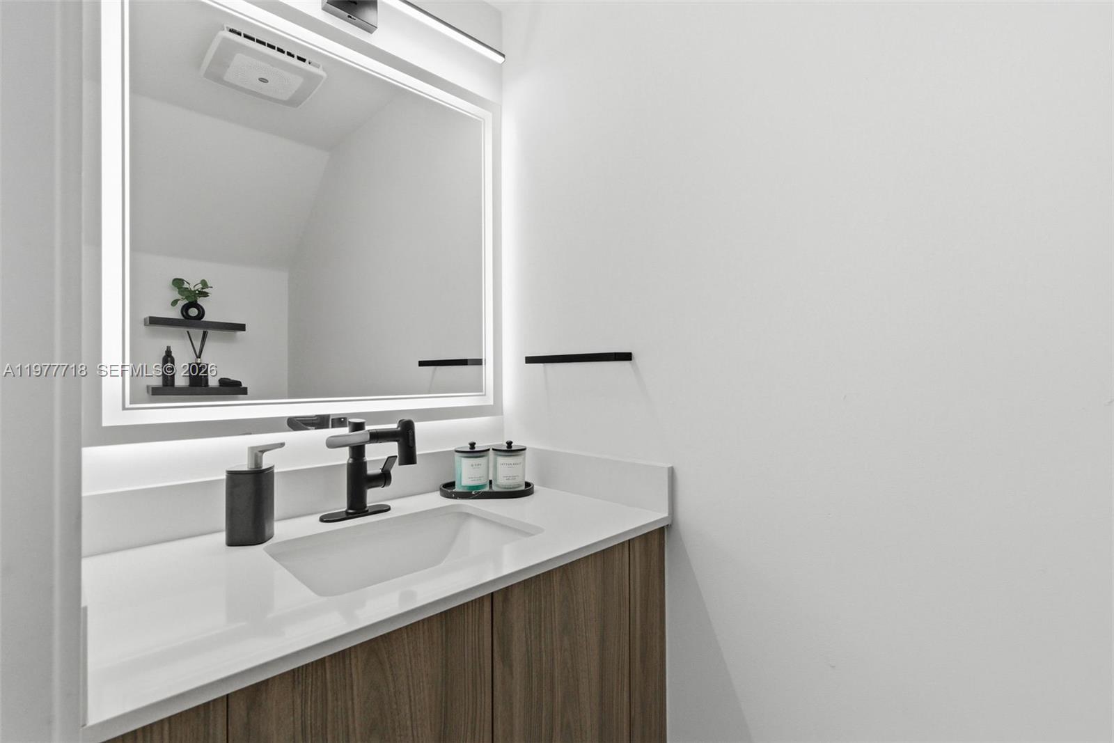 13615 SW 157th Ct Miami, FL 33196