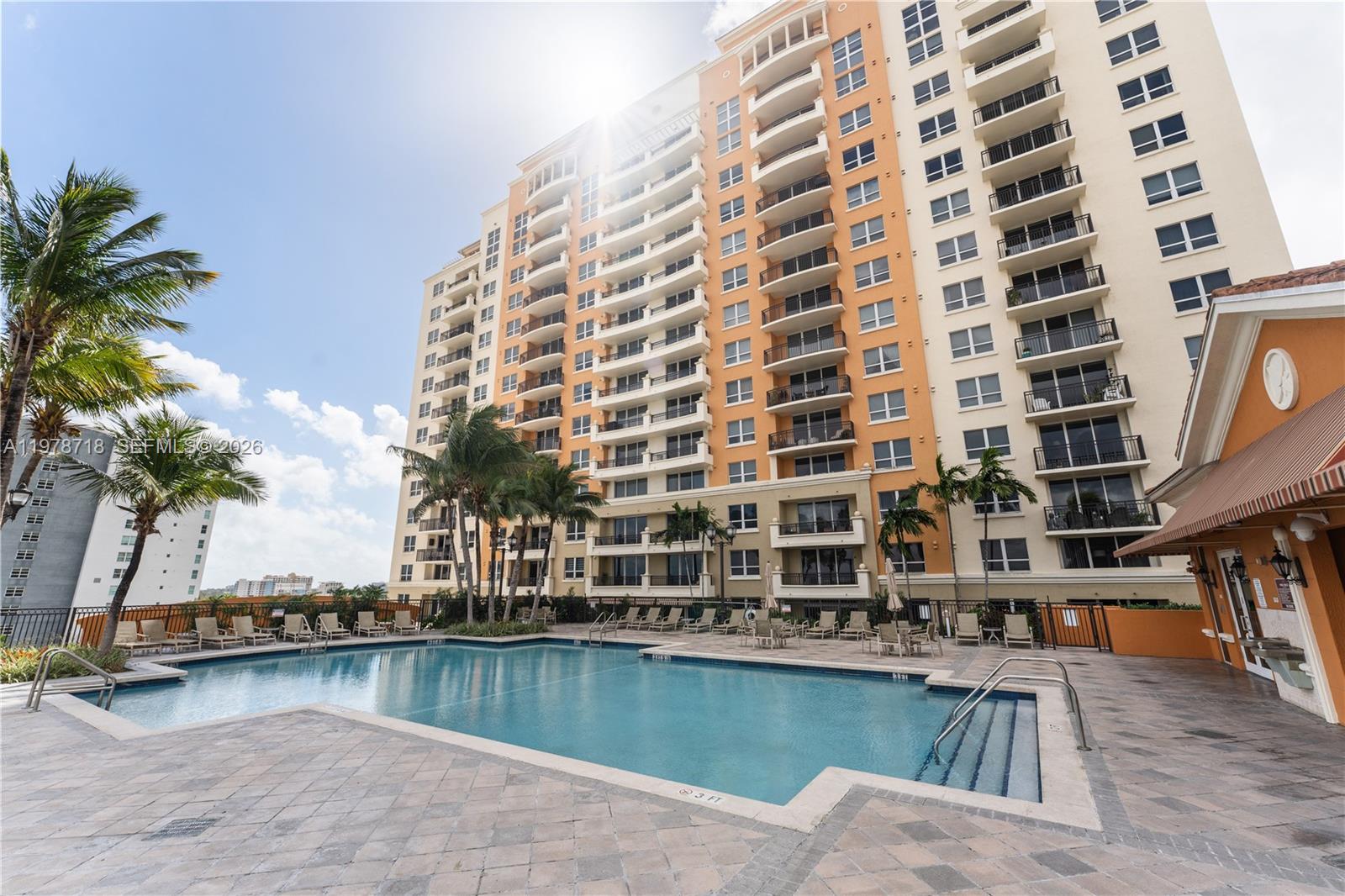 3232 SW 22nd Ter #708 Miami, FL 33145