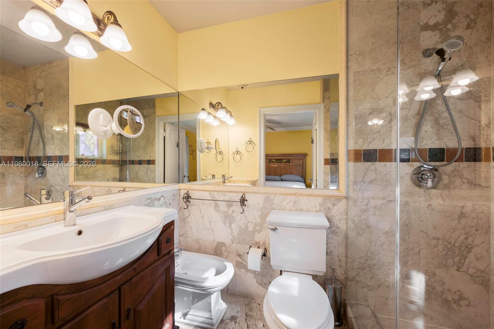 0-1645 S Bayshore Dr Coconut Grove, FL 33133