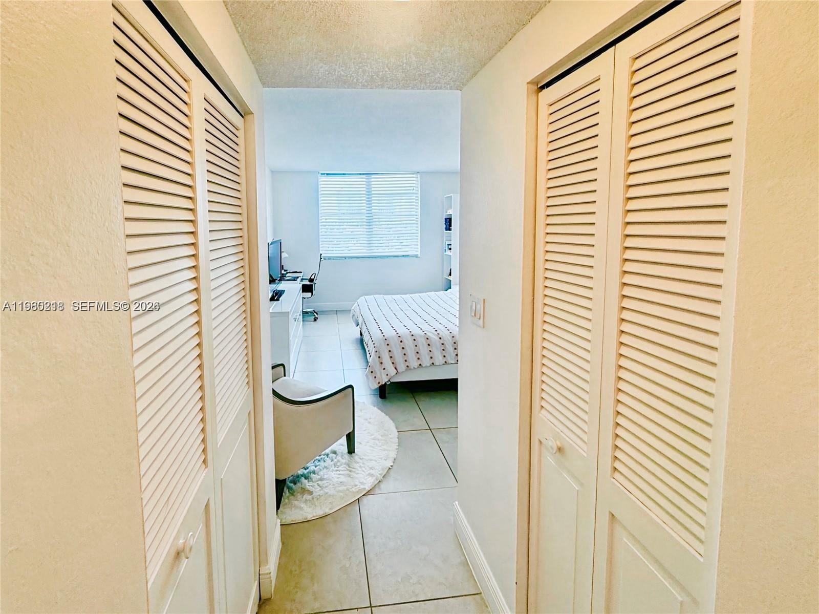 500 Bayview Dr #325 Sunny Isles Beach, FL 33160