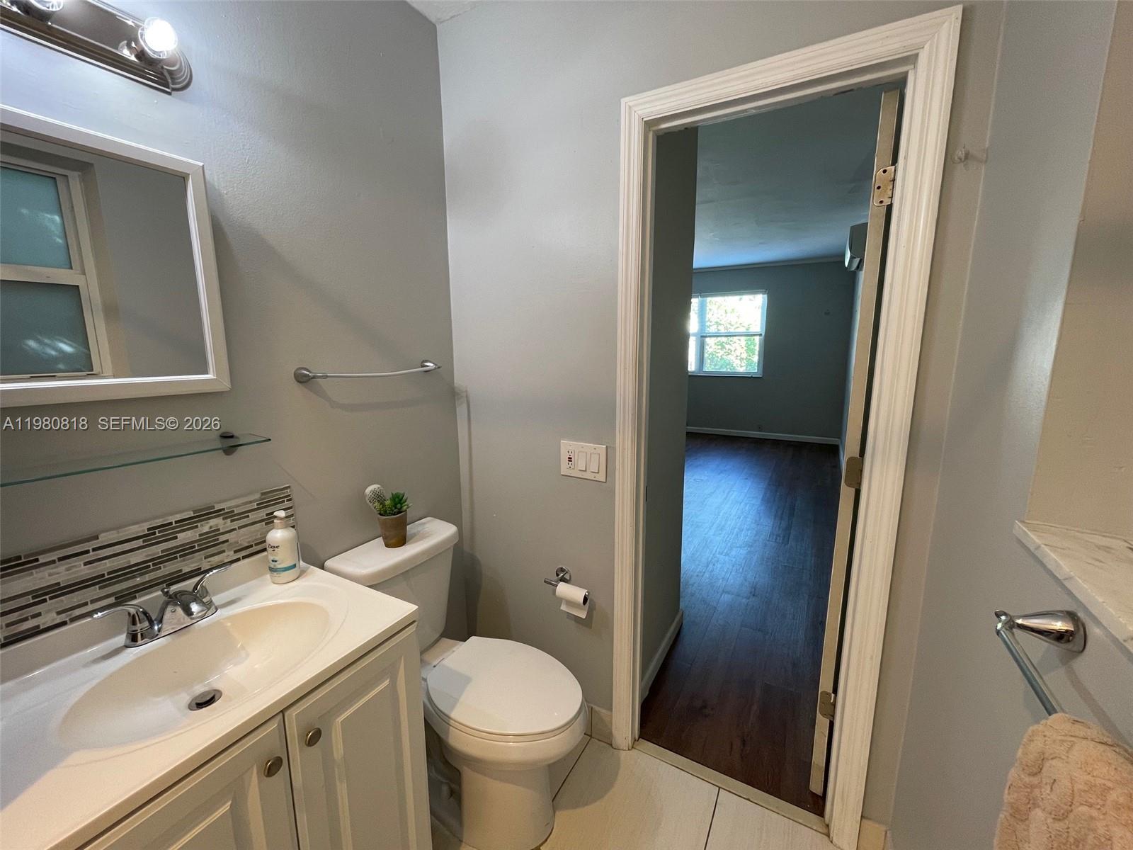 305 NE 15th Ave #REAR Fort Lauderdale, FL 33301