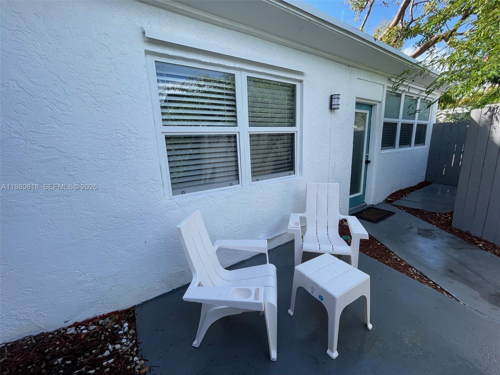 305 NE 15th Ave #REAR Fort Lauderdale, FL 33301