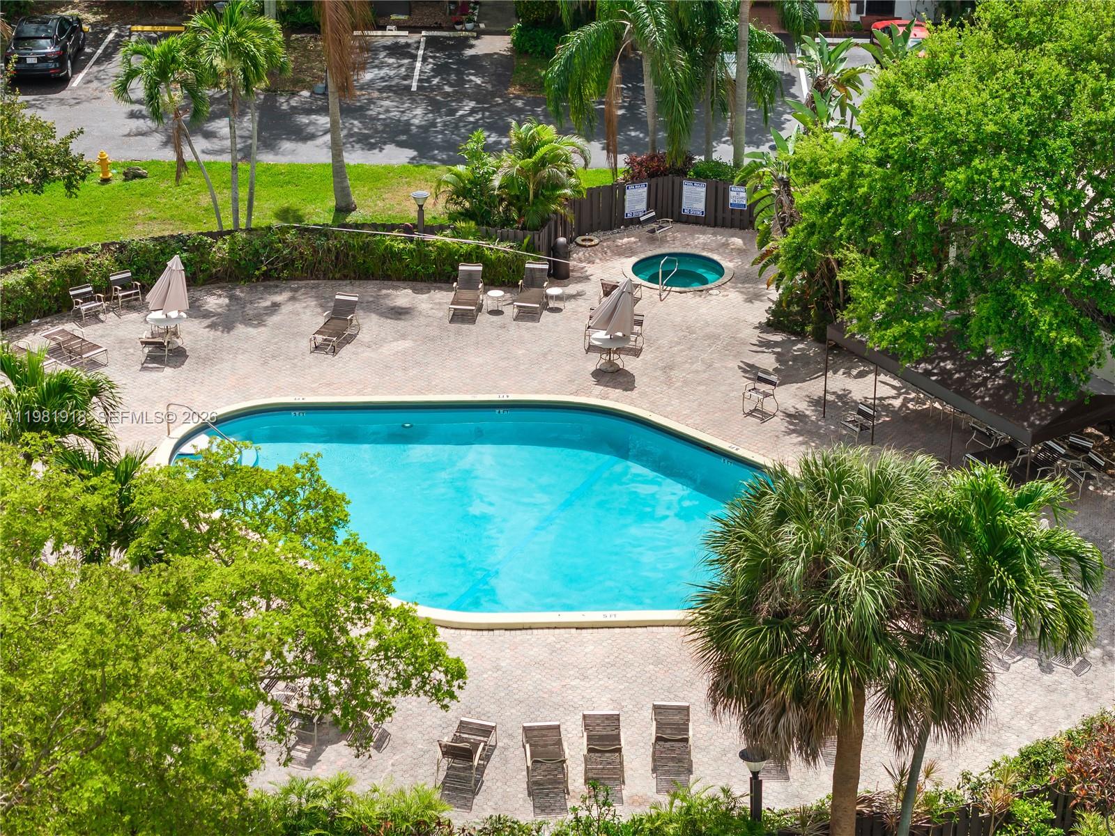 19994 NE 5th Ct #3C Miami, FL 33179