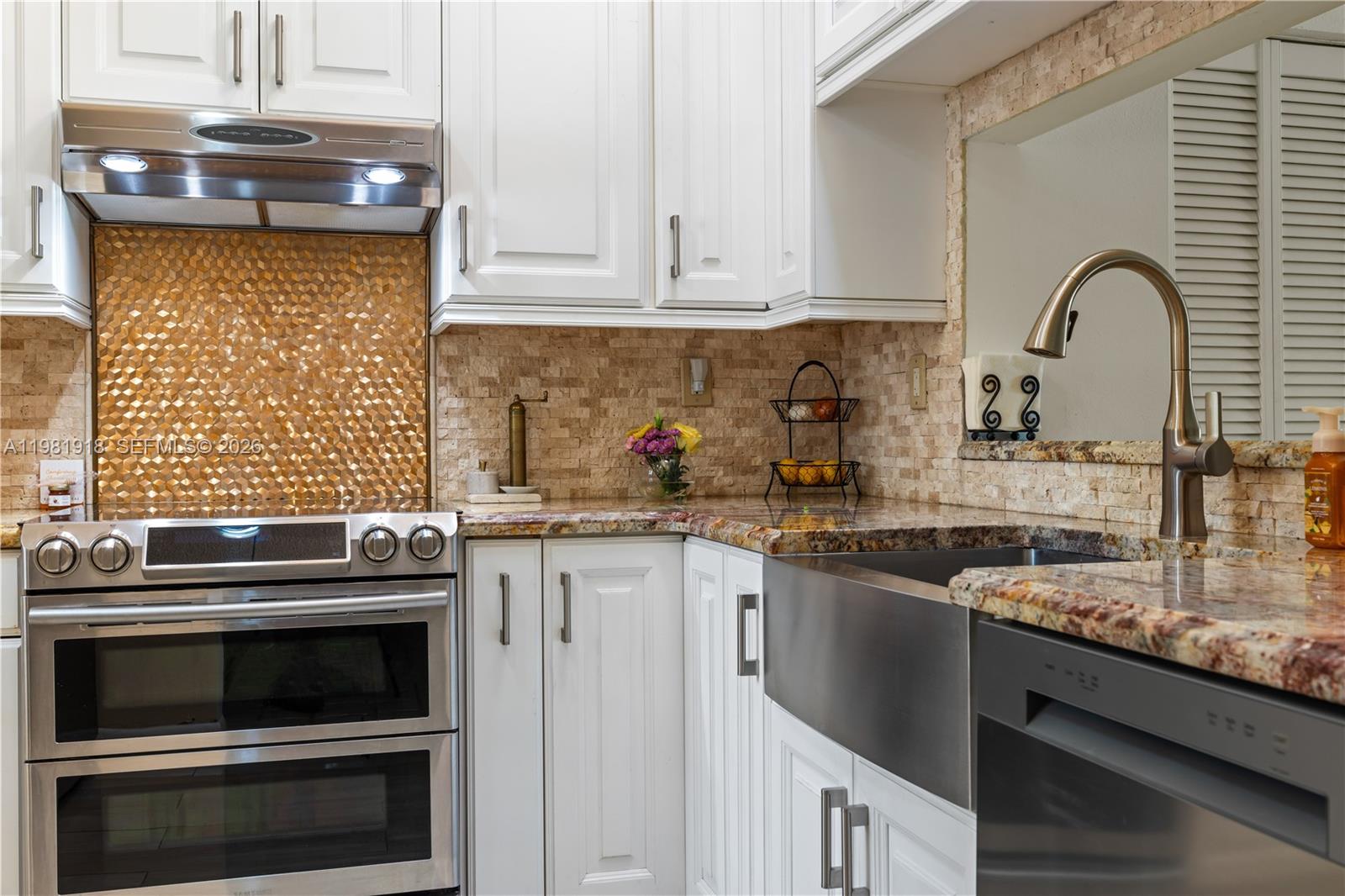 19994 NE 5th Ct #3C Miami, FL 33179