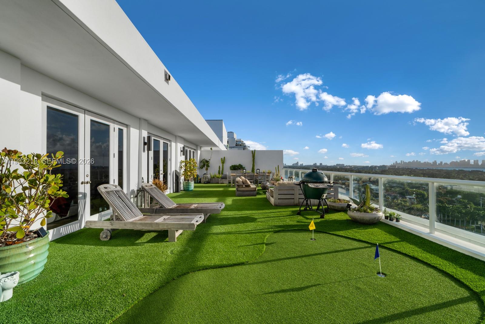 5600 Collins Ave #PH D Miami Beach, FL 33140