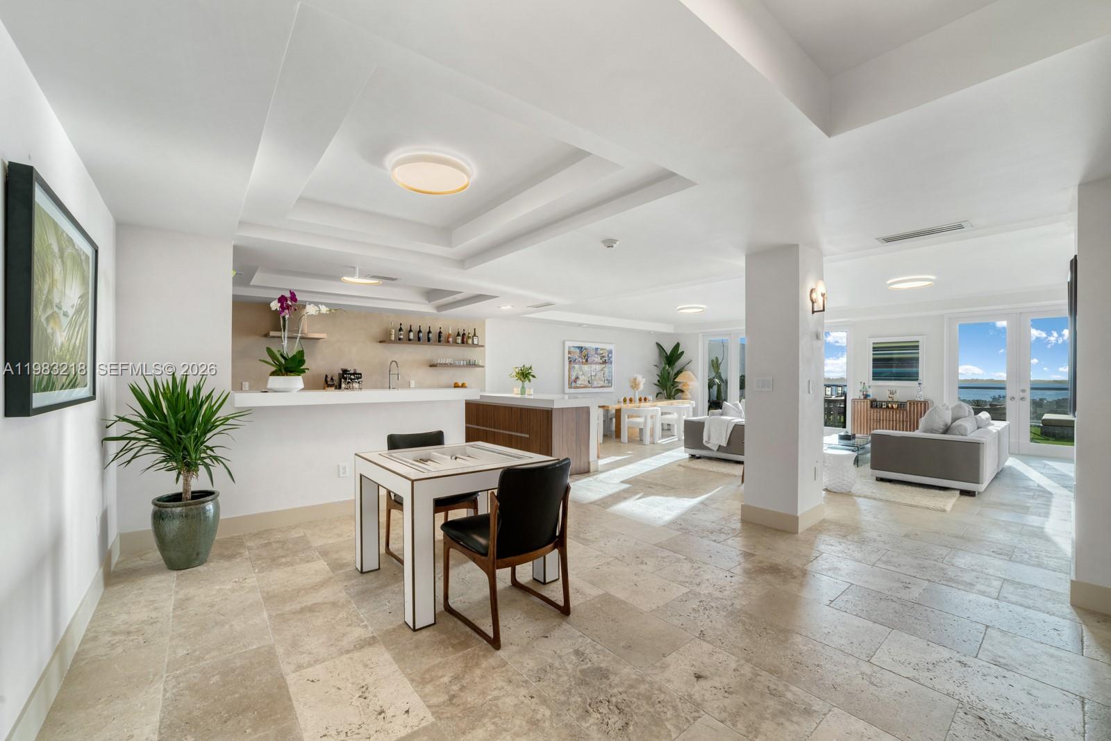 5600 Collins Ave #PH D Miami Beach, FL 33140