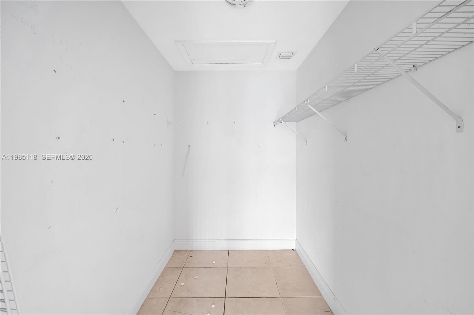 12418 SW 230th St Miami, FL 33170