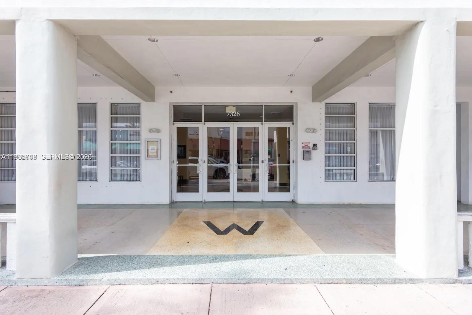 7326 Collins Ave #208 Miami Beach, FL 33141