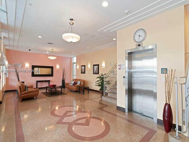 7326 Collins Ave #208 Miami Beach, FL 33141