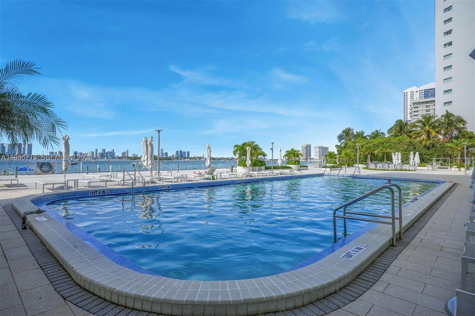 image Mirador 1000 (South Tower)27