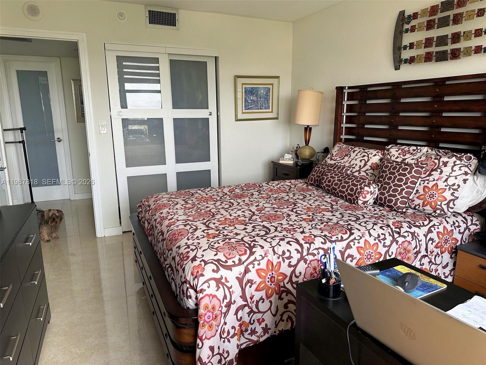 1000 Quayside Ter #1101 Miami, FL 33138