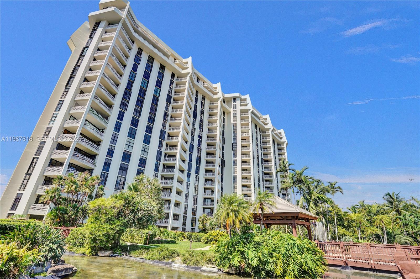 1000 Quayside Ter #1101 Miami, FL 33138