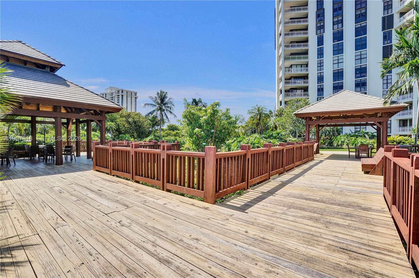 1000 Quayside Ter #1101 Miami, FL 33138