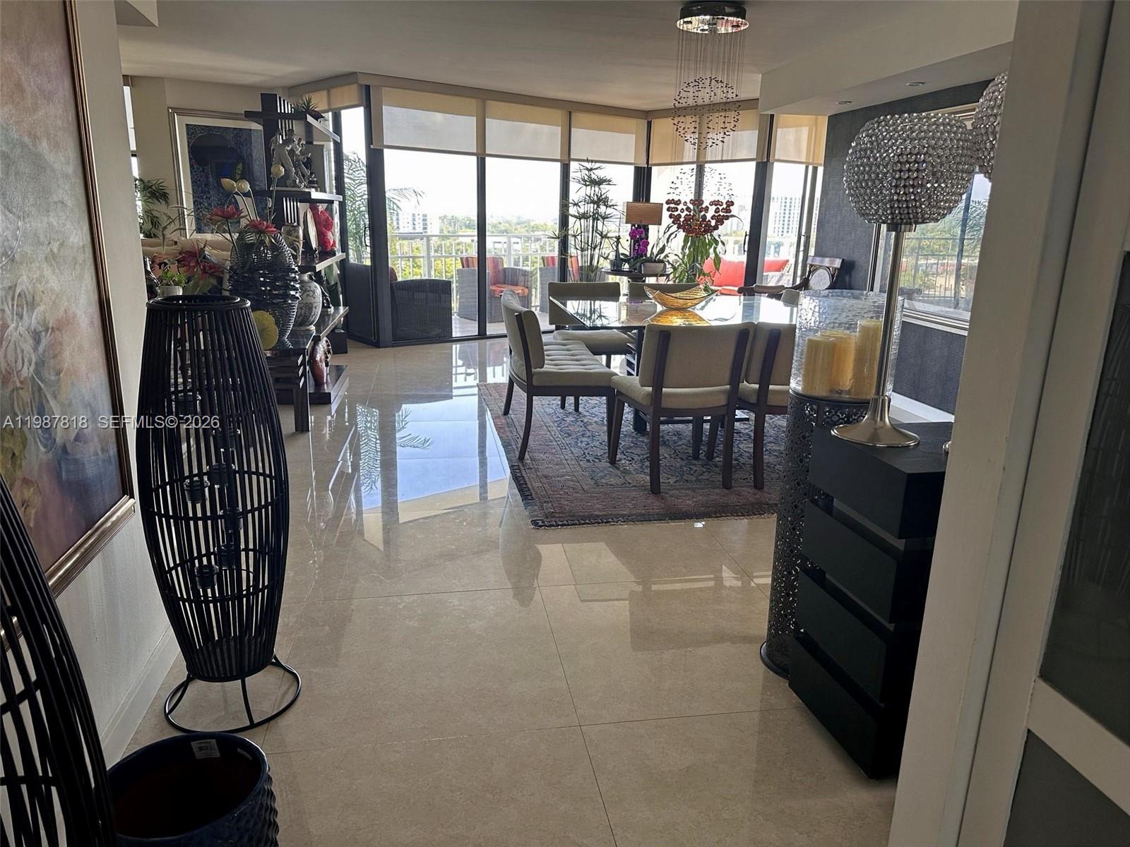 1000 Quayside Ter #1101 Miami, FL 33138