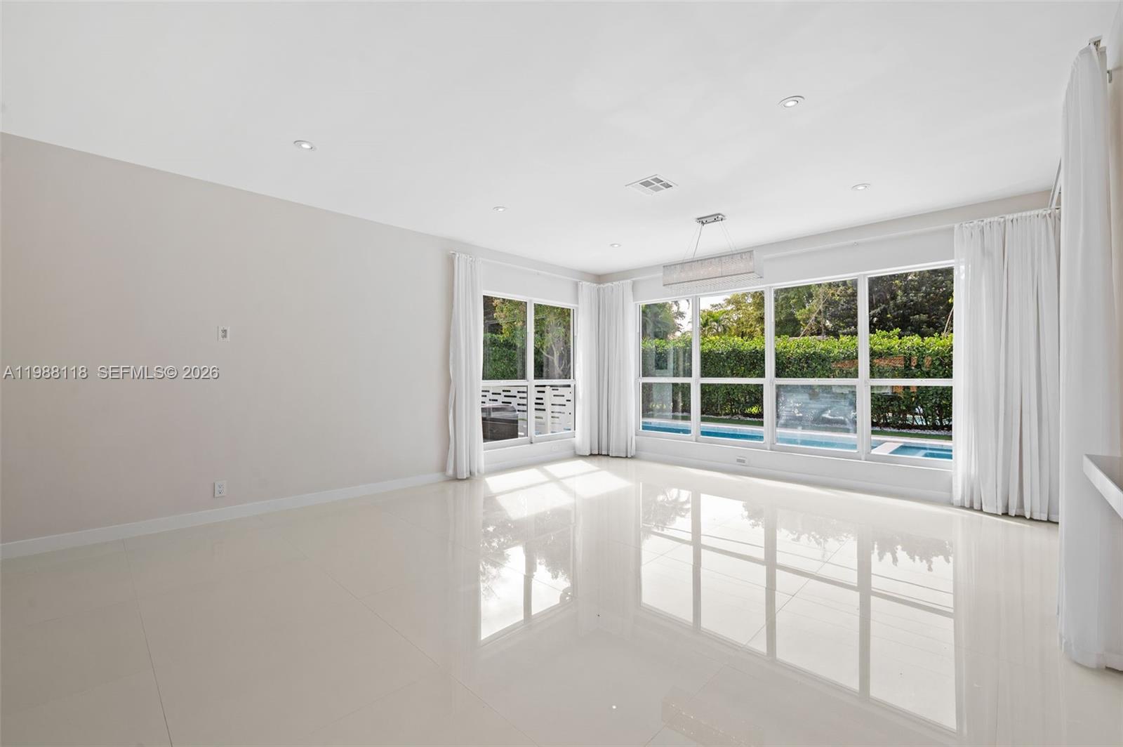 1530 Zuleta Ave Coral Gables, FL 33146