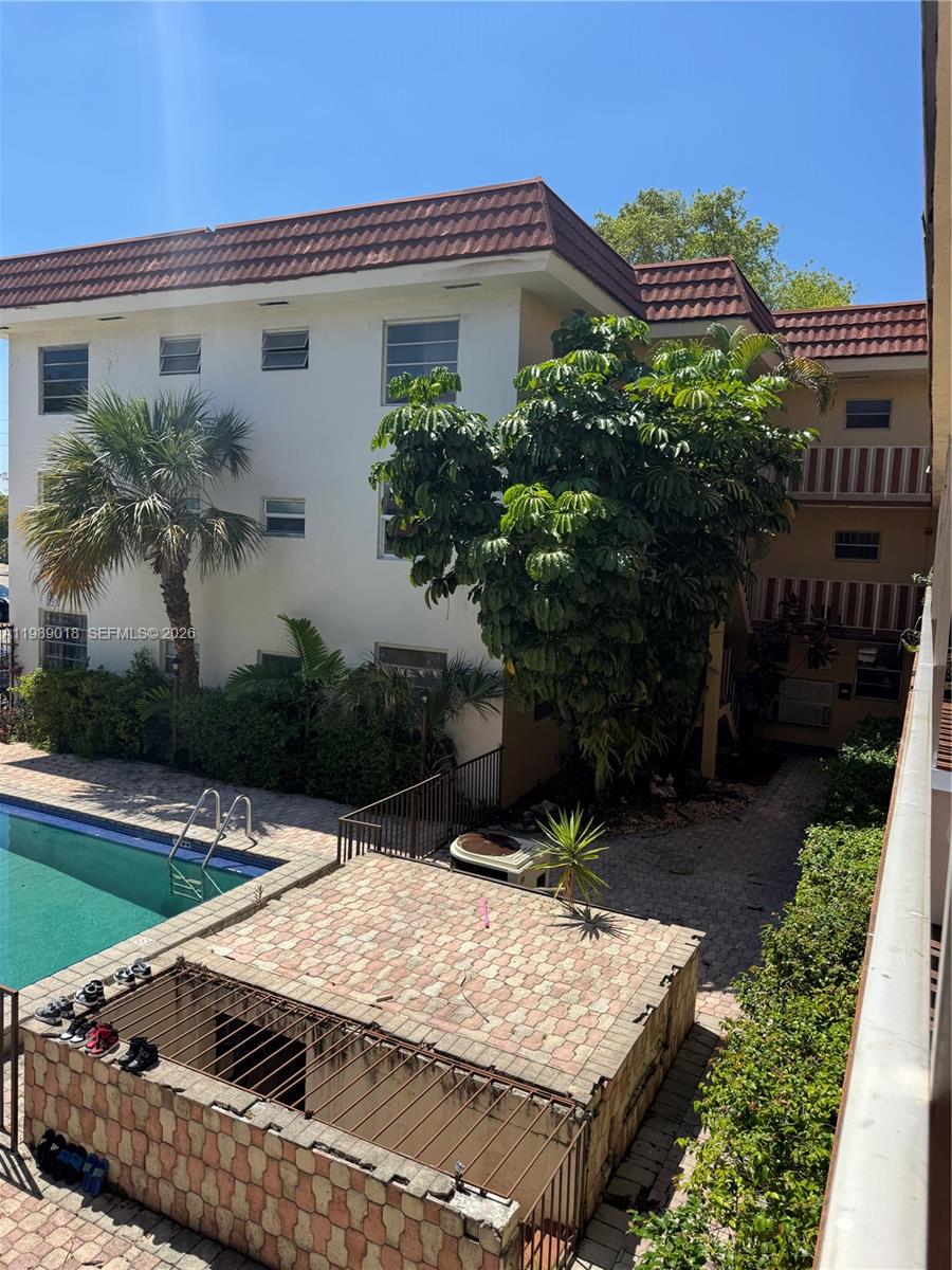 13655 NE 10th Ave #208 North Miami, FL 33161