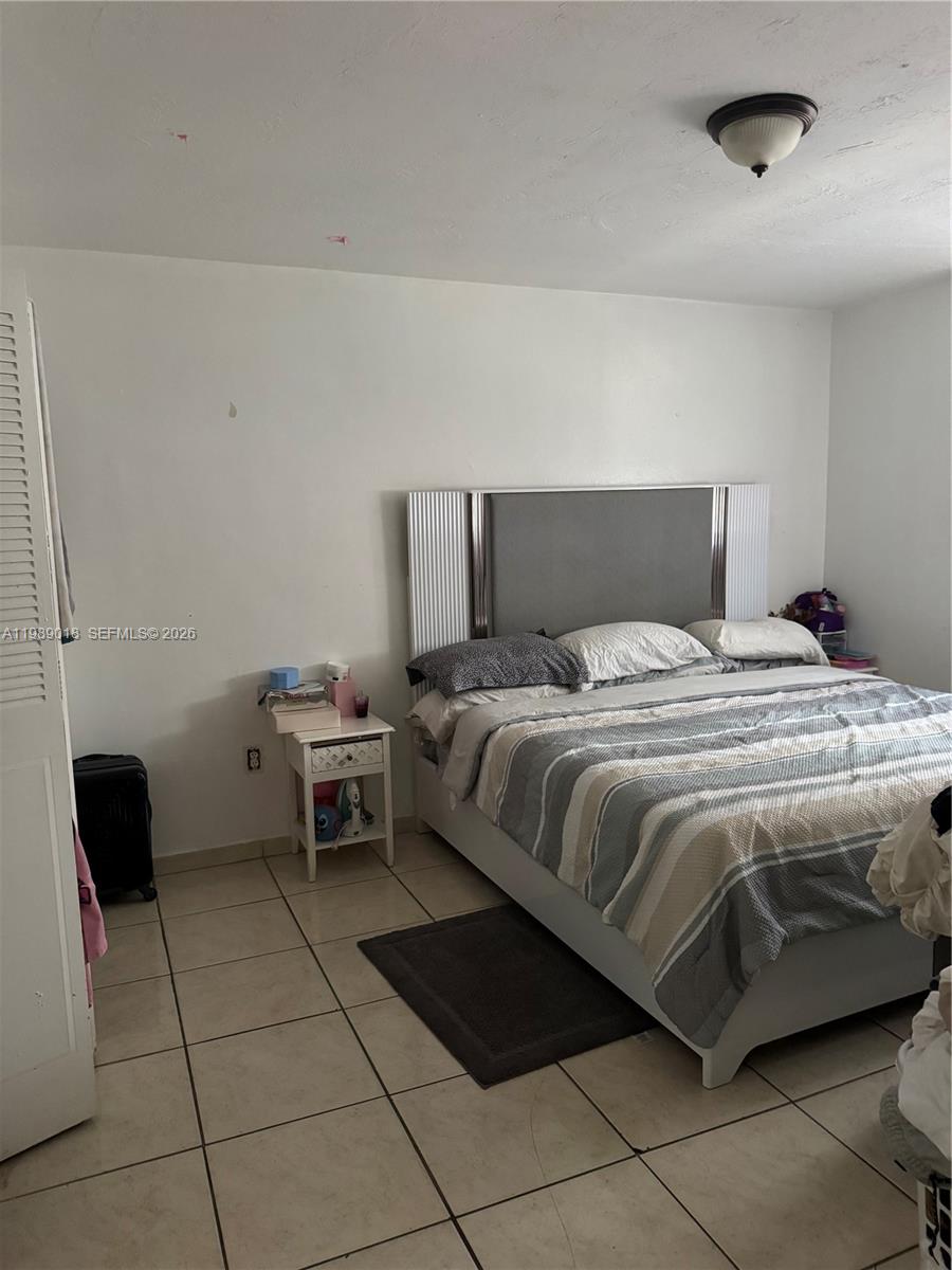 13655 NE 10th Ave #208 North Miami, FL 33161