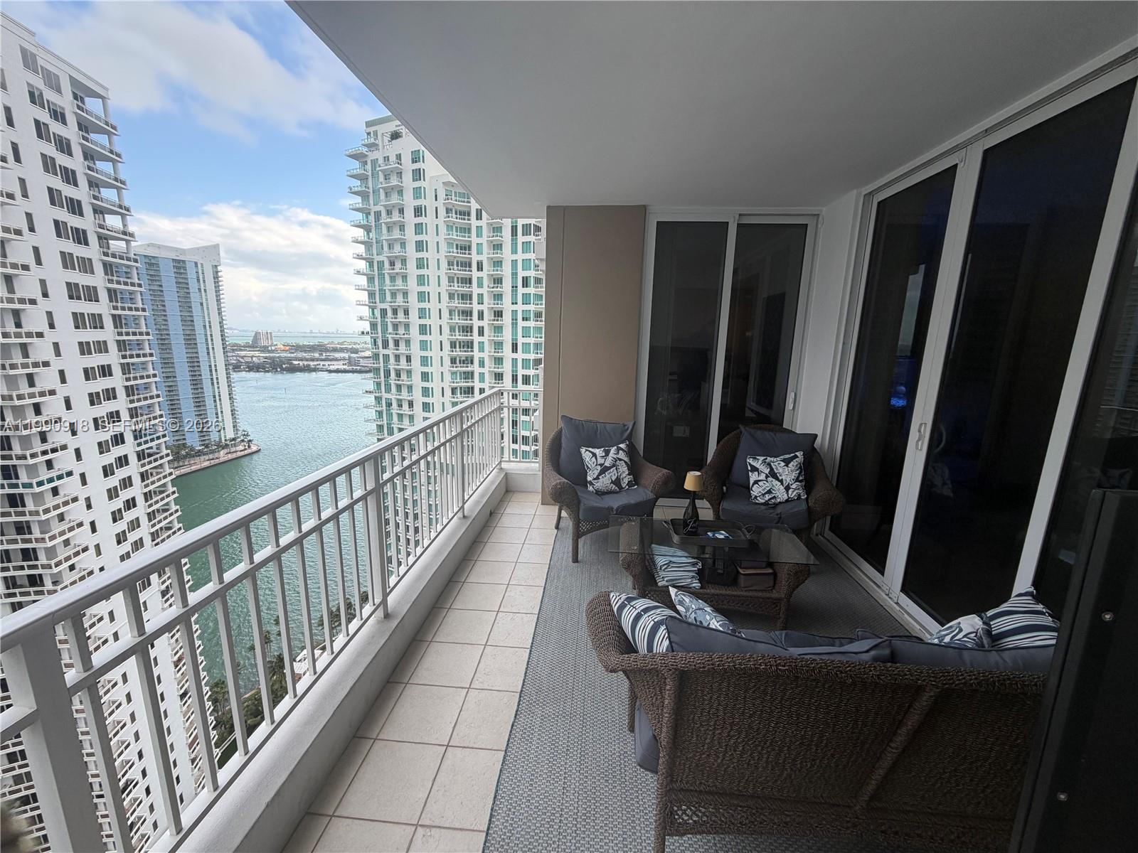 image Courts Brickell Key2