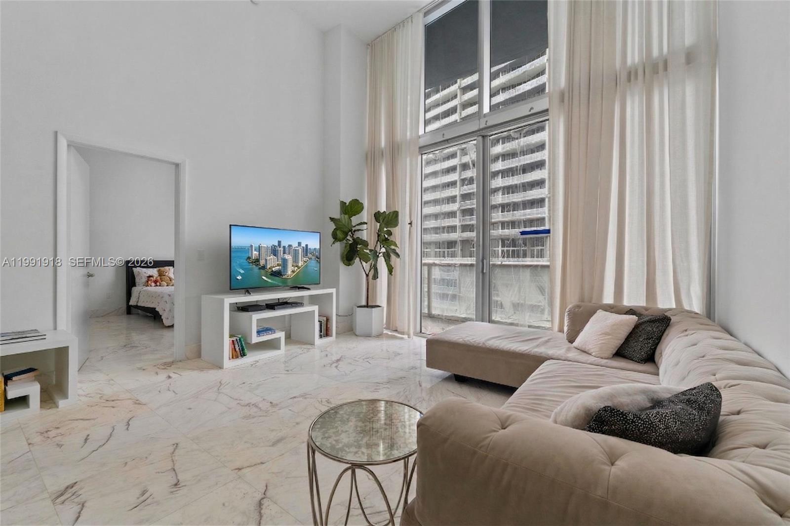 image Icon Brickell I10