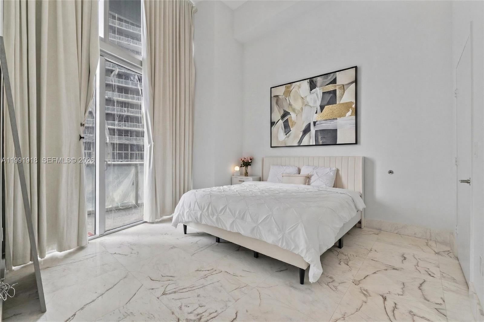 image Icon Brickell I12