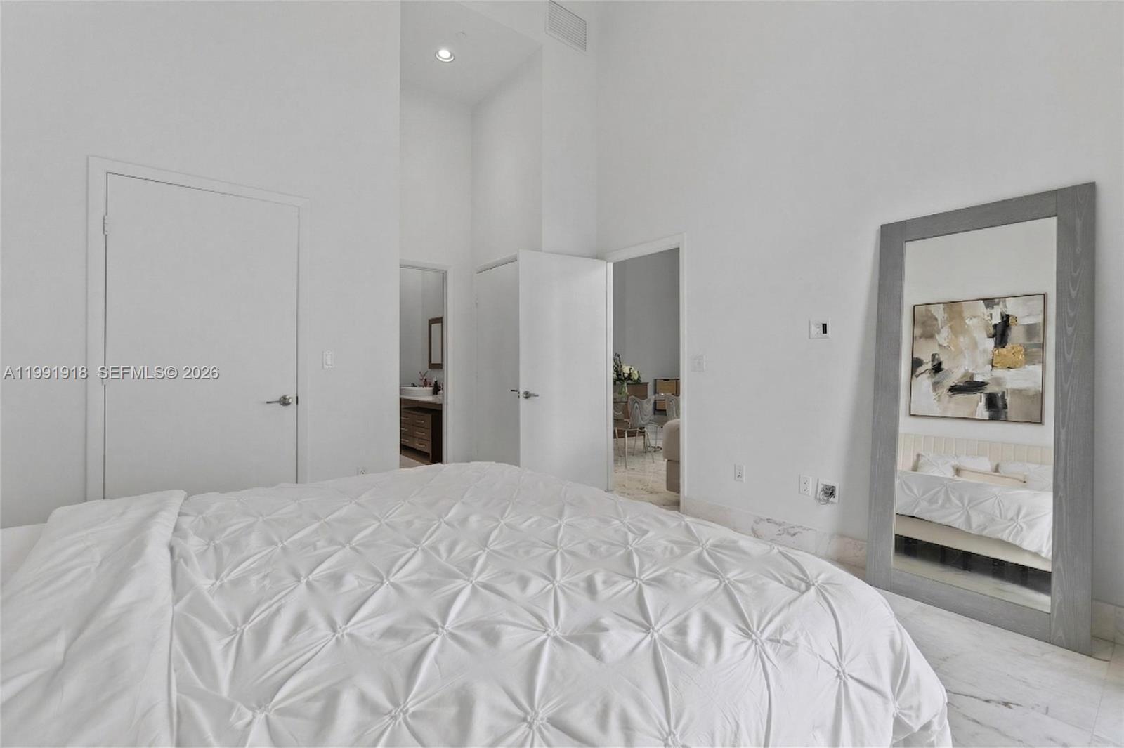 image Icon Brickell I13