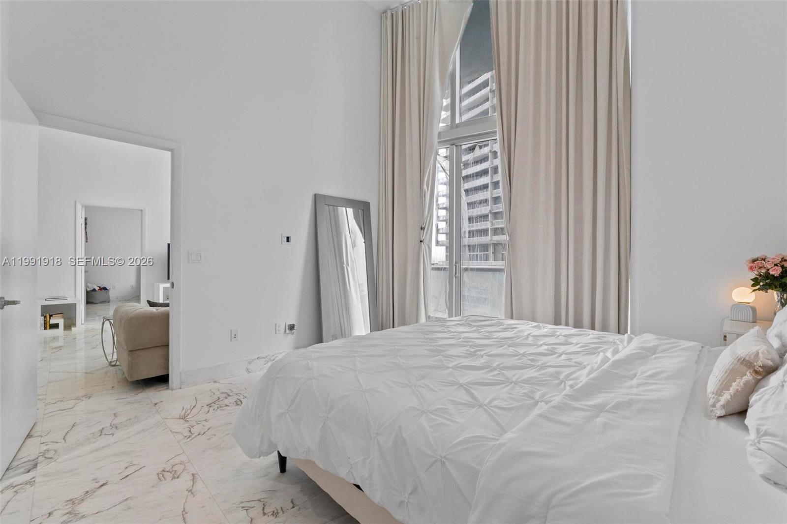 image Icon Brickell I14