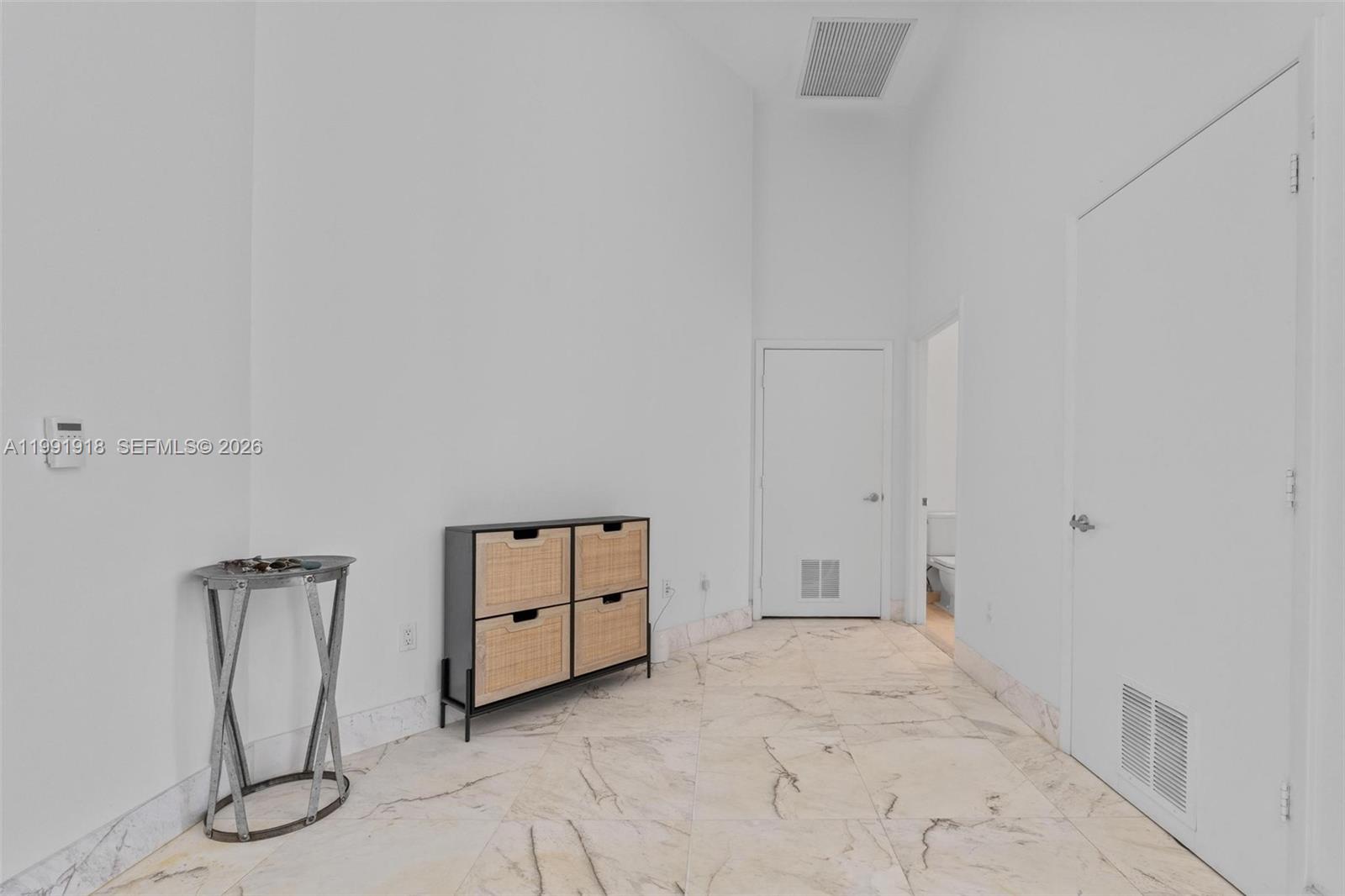 image Icon Brickell I20