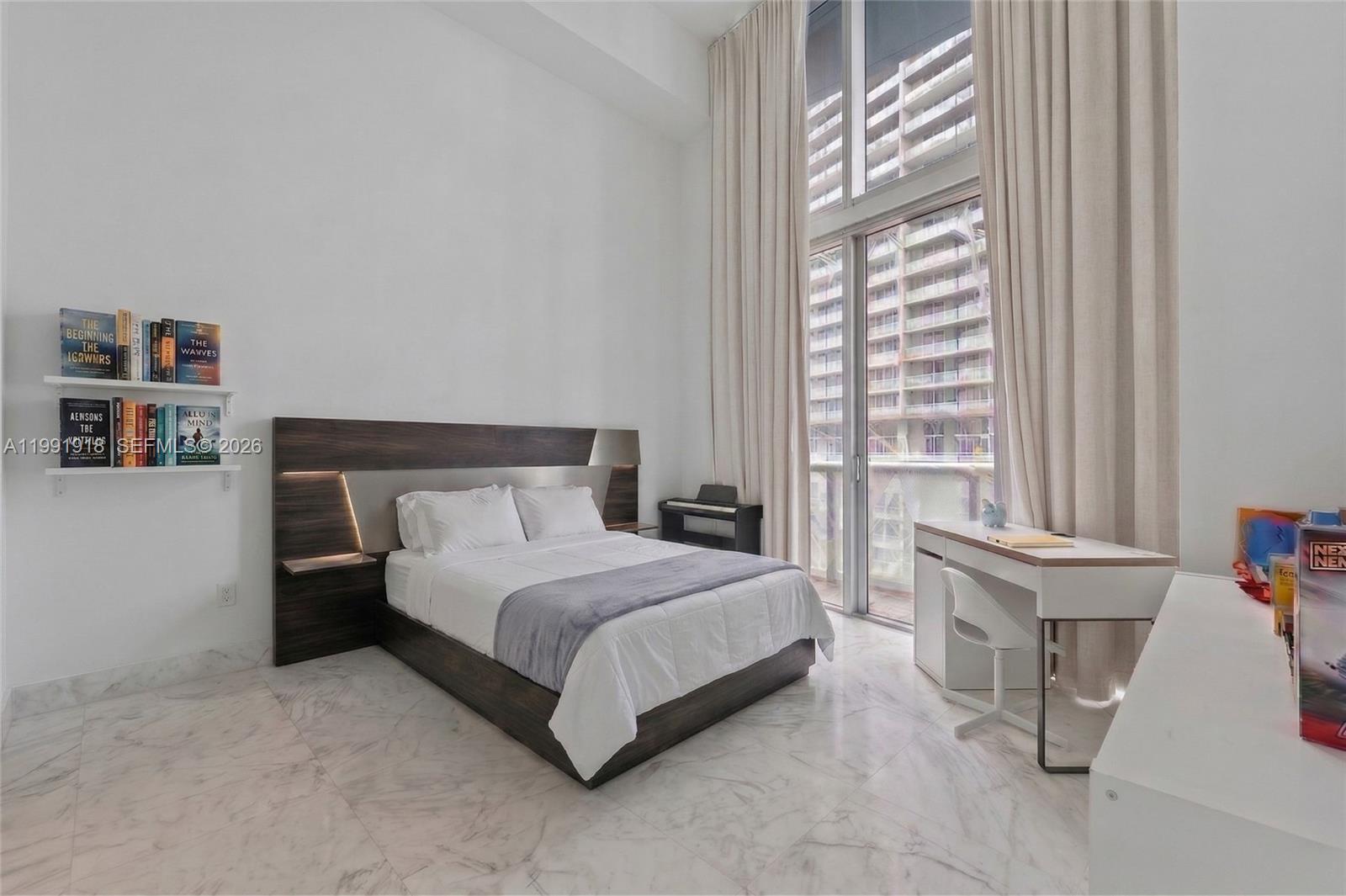 image Icon Brickell I25