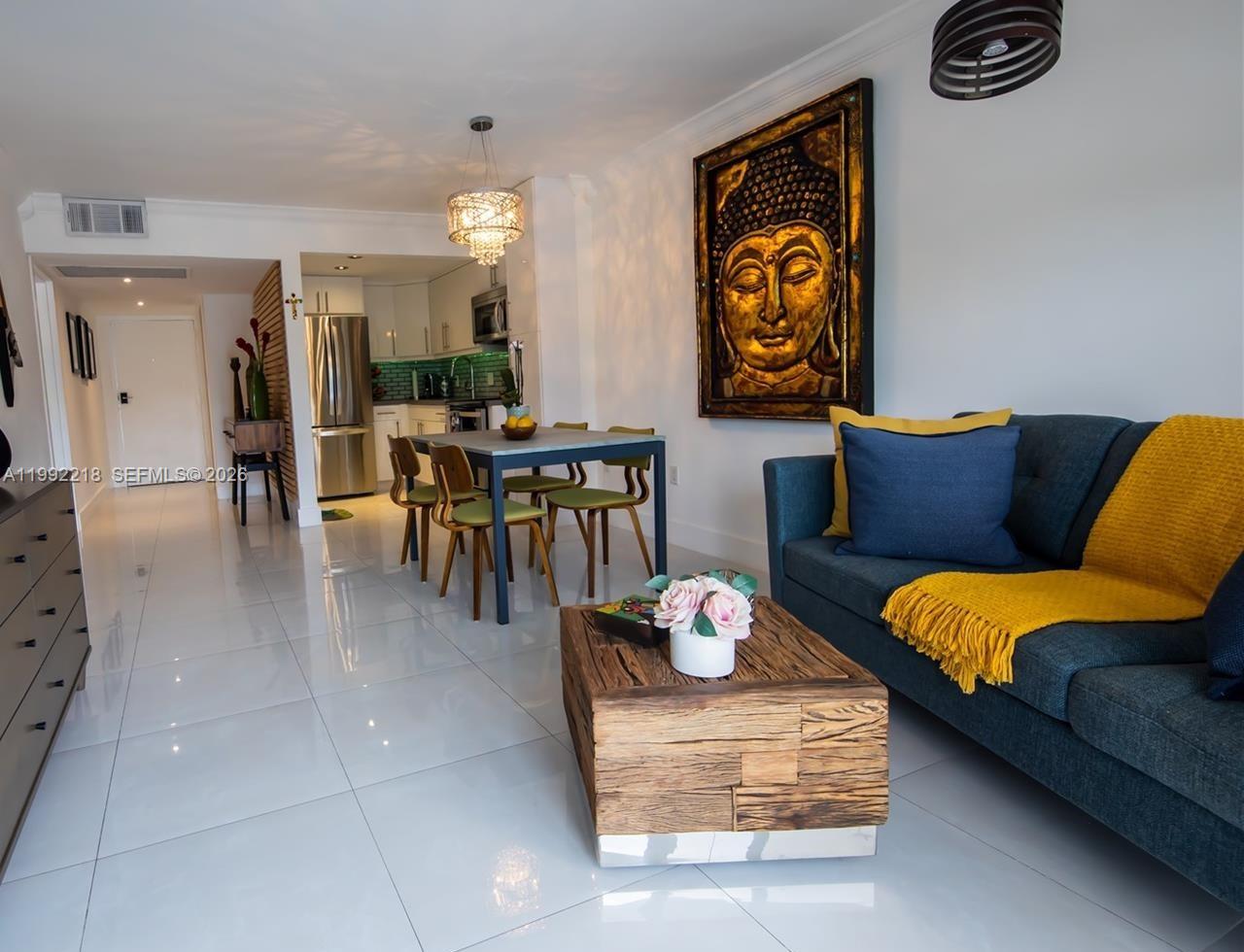 1650 NE 115th St #302 Miami, FL 33181