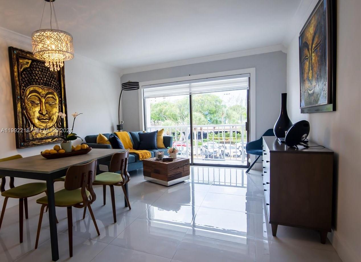 1650 NE 115th St #302 Miami, FL 33181