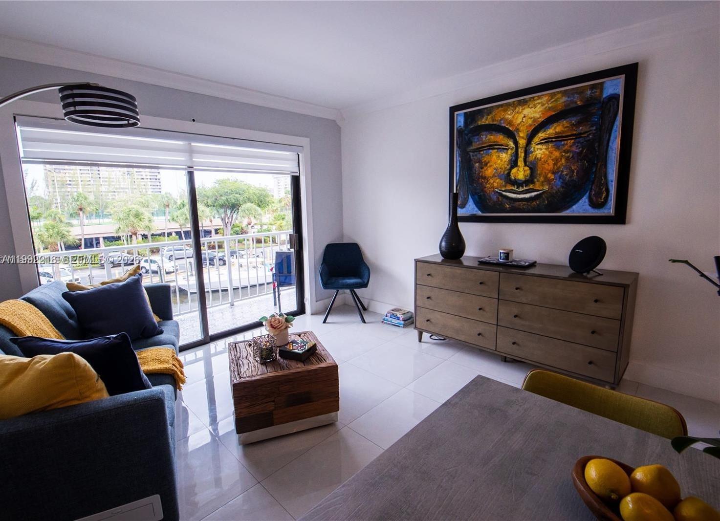 1650 NE 115th St #302 Miami, FL 33181