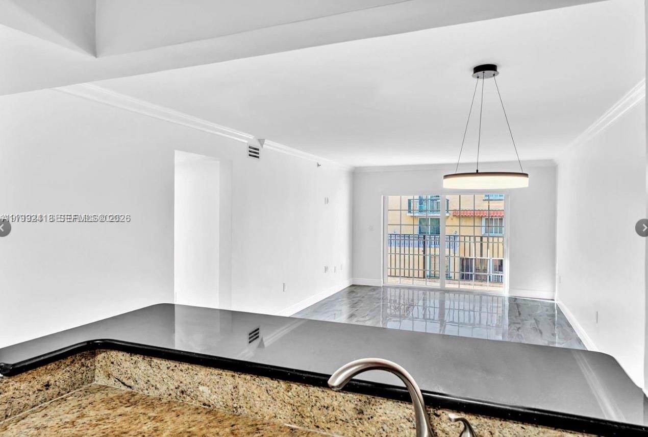 8900 Collins Ave #304 Surfside, FL 33154