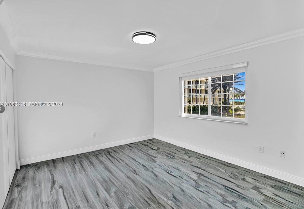 8900 Collins Ave #304 Surfside, FL 33154