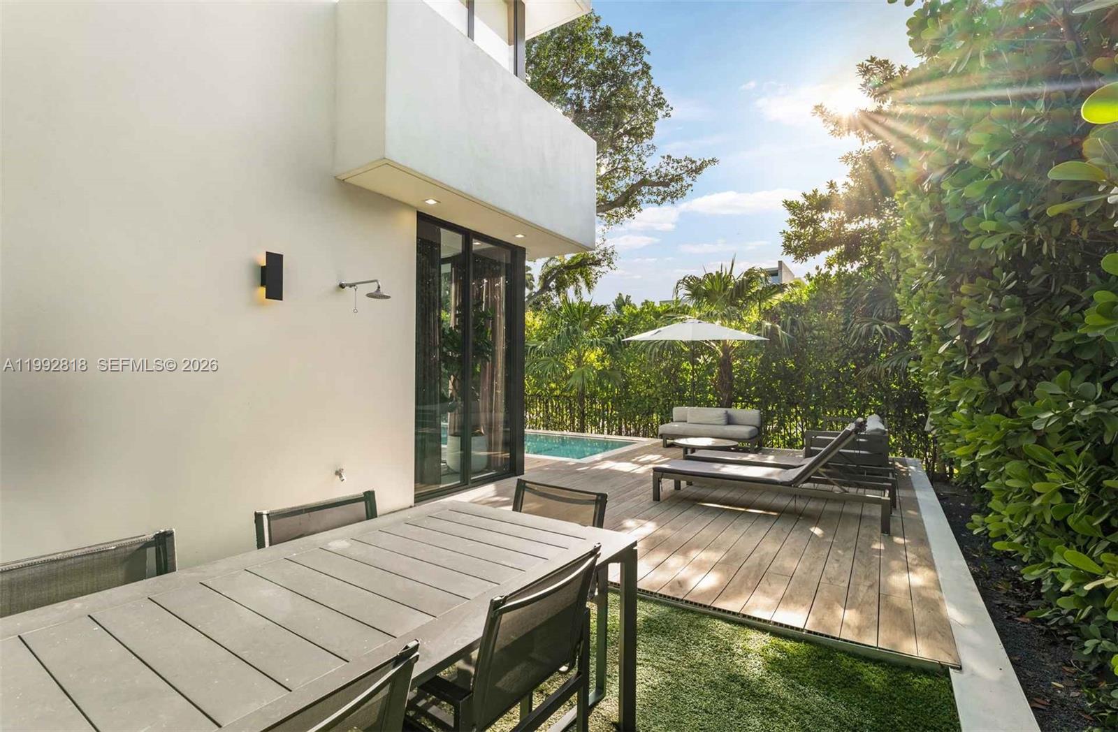 121 2nd Dilido Ter Share A Miami Beach, FL 33139