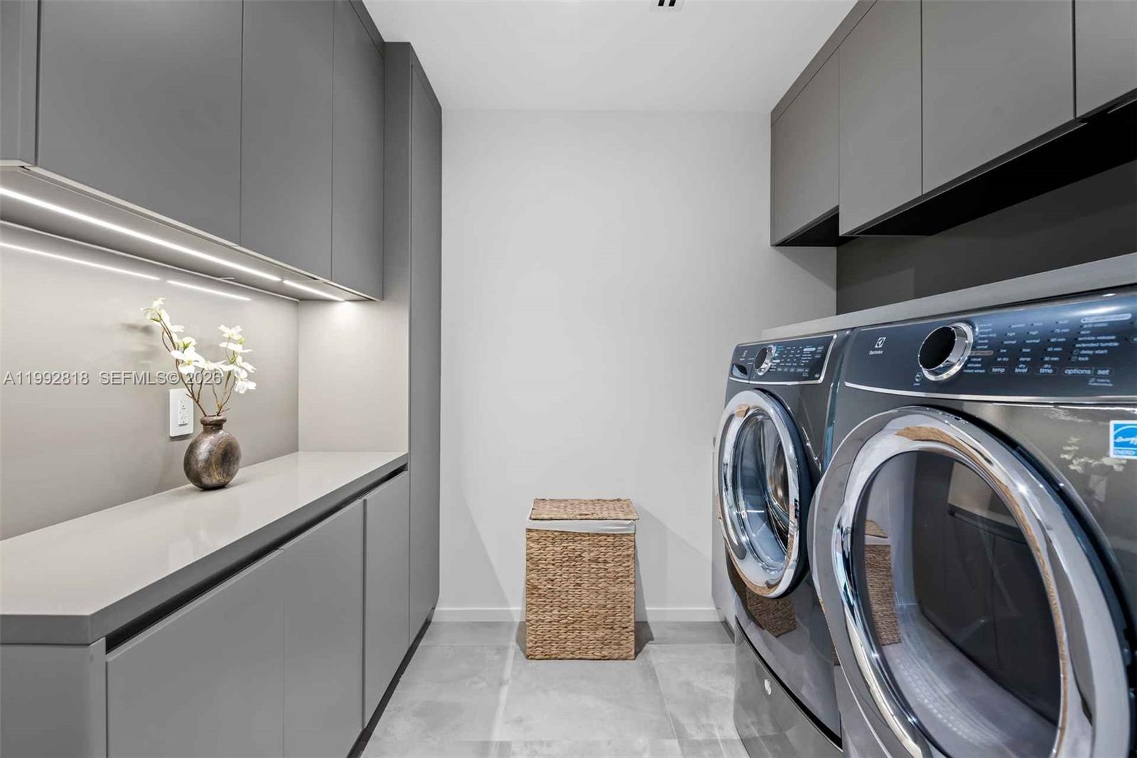 121 2nd Dilido Ter Share A Miami Beach, FL 33139