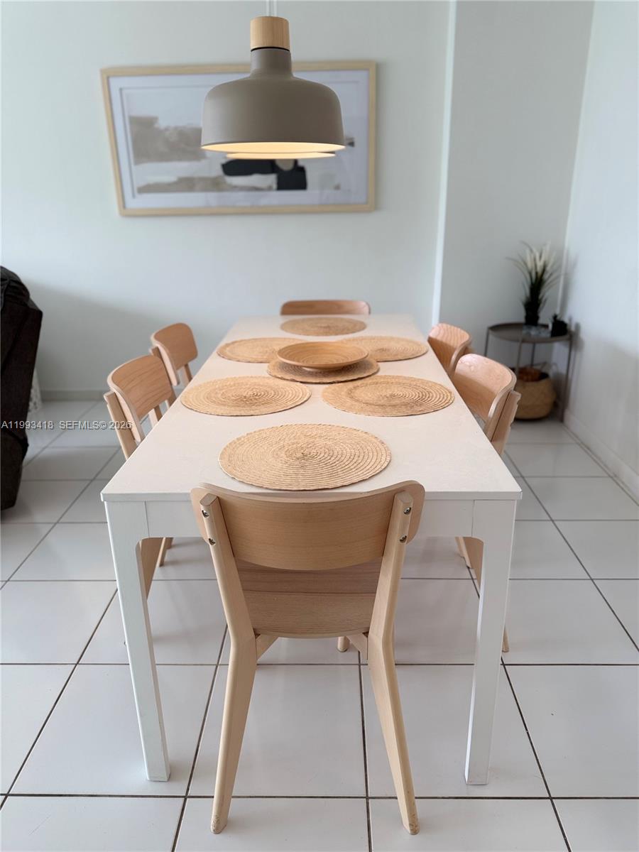 5601 Collins Ave #1219 Miami Beach, FL 33140