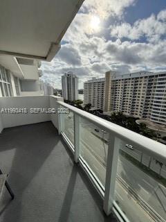 5601 Collins Ave #1219 Miami Beach, FL 33140