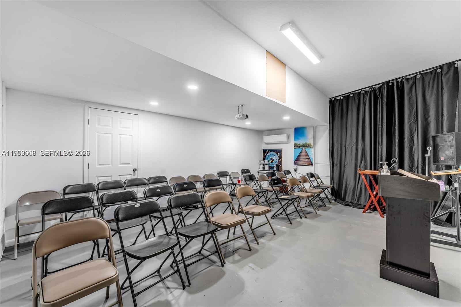 22712 SW 129th Ave Miami, FL 33170