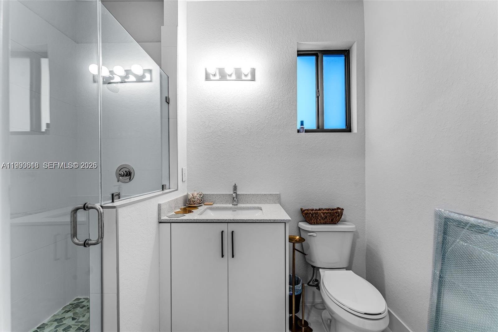 22712 SW 129th Ave Miami, FL 33170