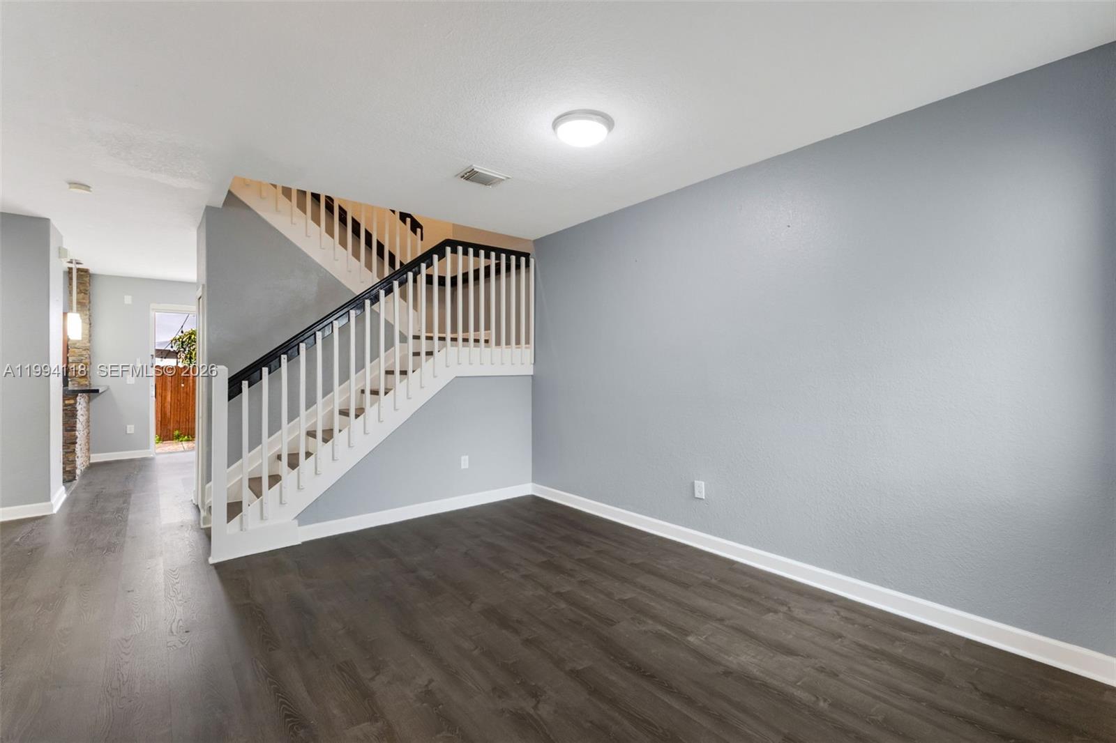 11507 NW 77th St Doral, FL 33178