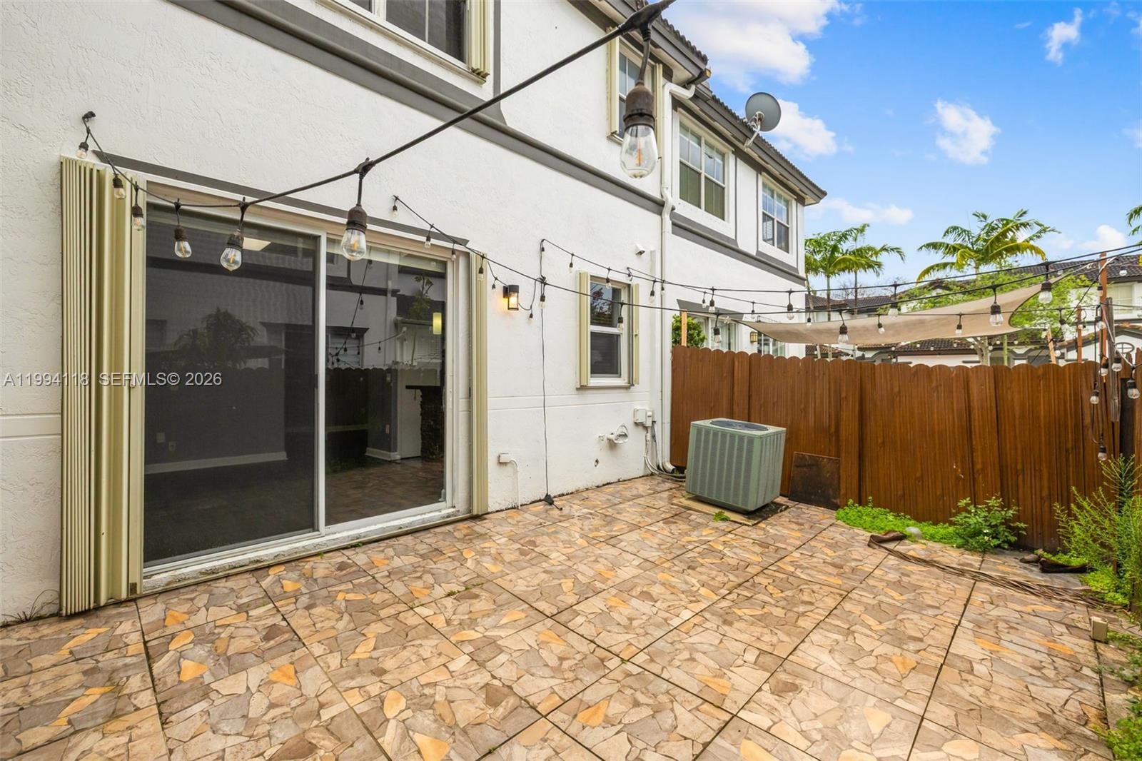 11507 NW 77th St Doral, FL 33178